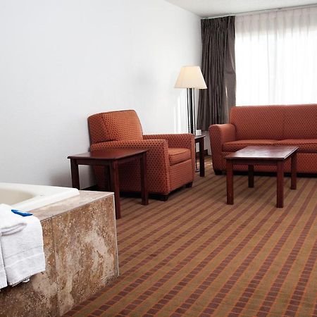 Express Inn & Suites Greenville Exteriér fotografie