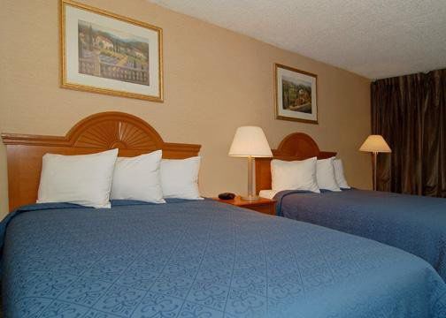 Express Inn & Suites Greenville Pokoj fotografie